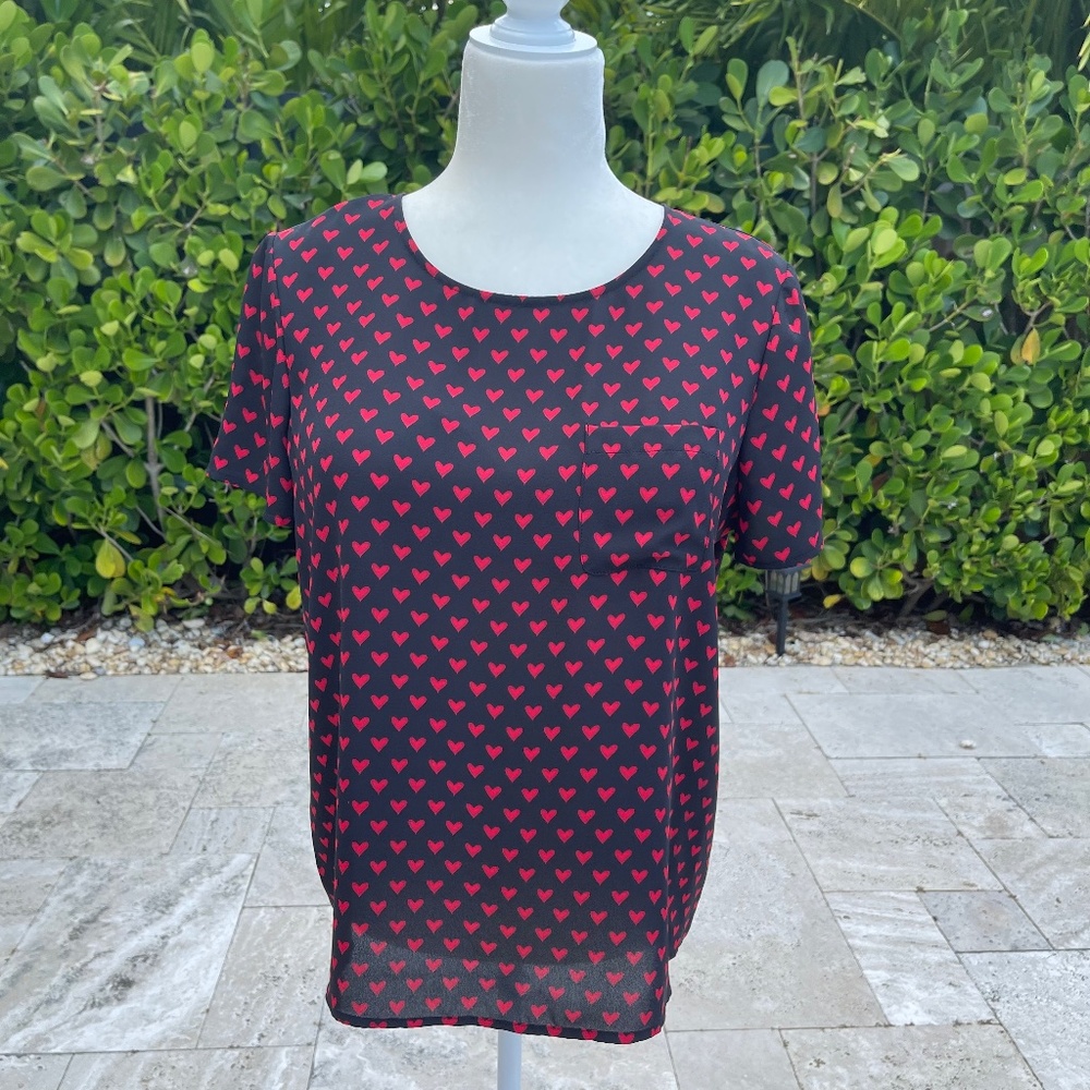 Maison Jules black top with heart print and button up back, size Medium